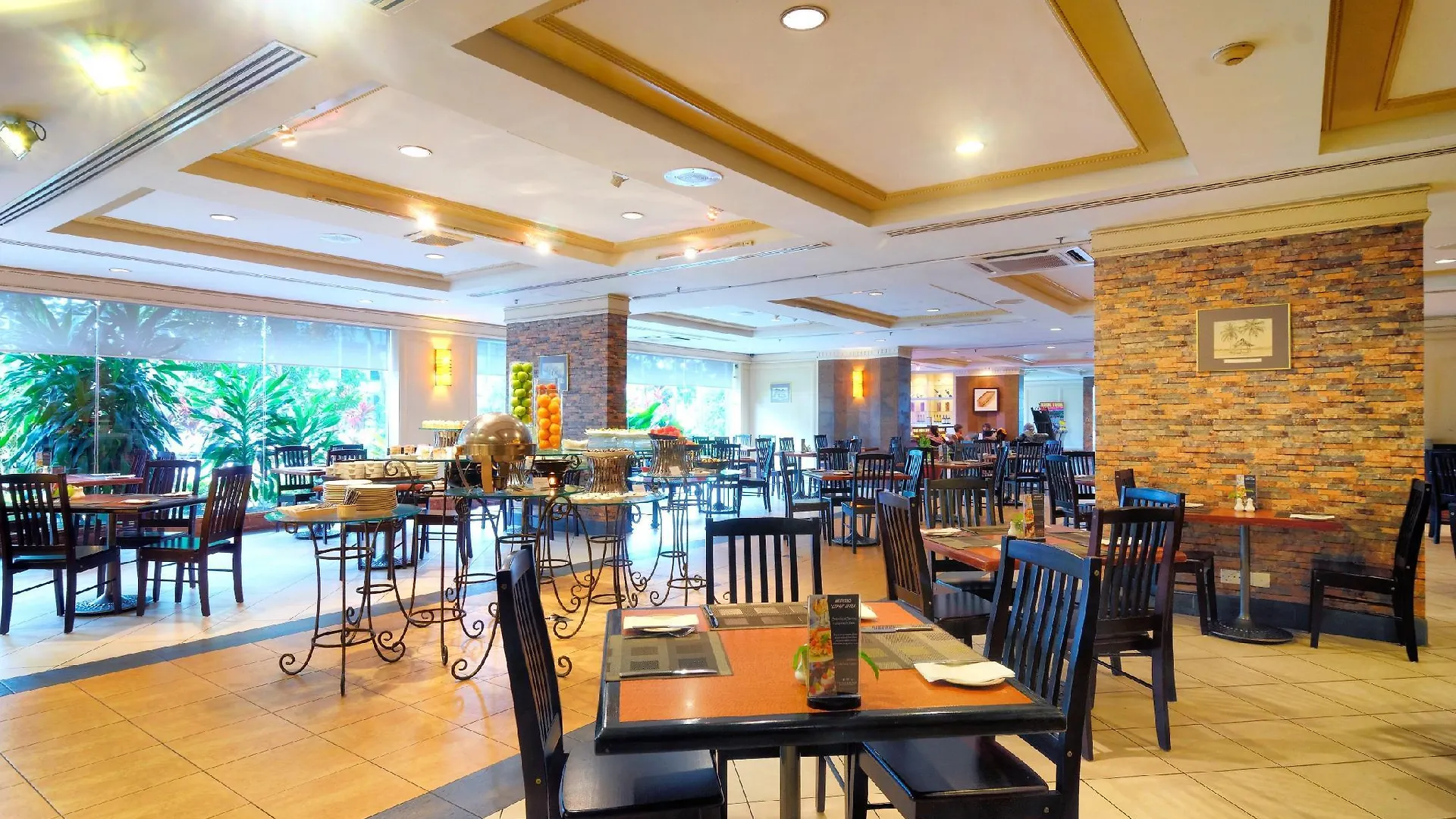 Hotel Shangri-La Kota Kinabalu Malaysia