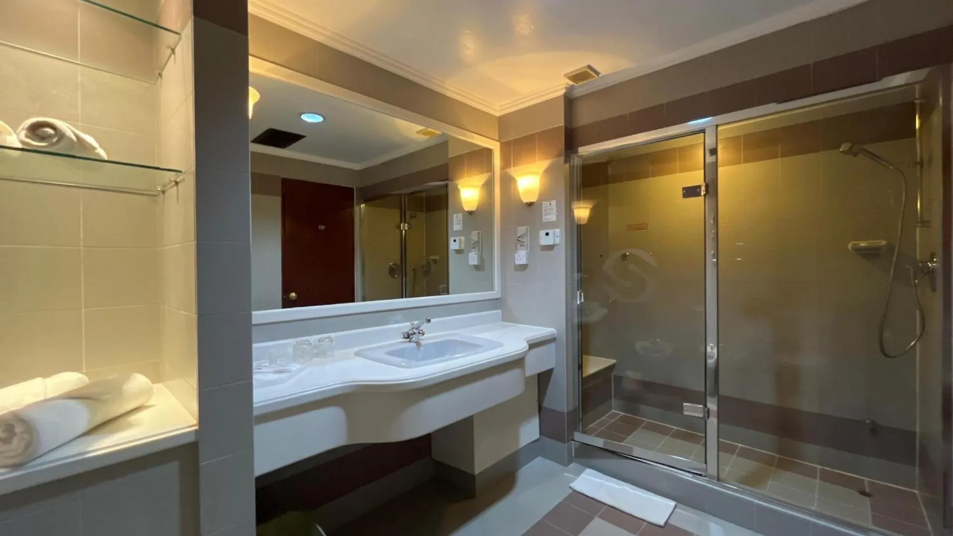 Hotel Shangri-La Kota Kinabalu