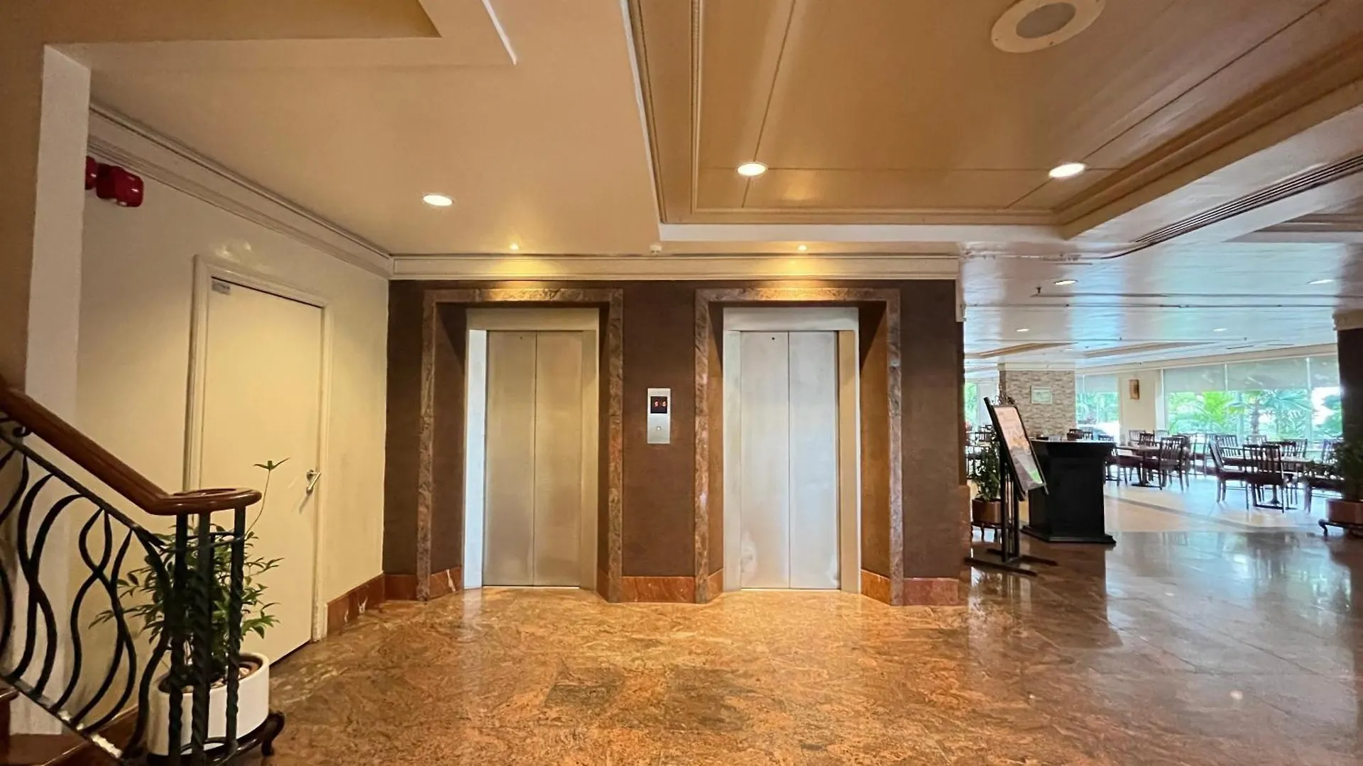 Hotel Shangri-La Kota Kinabalu 3*,  Malaisie