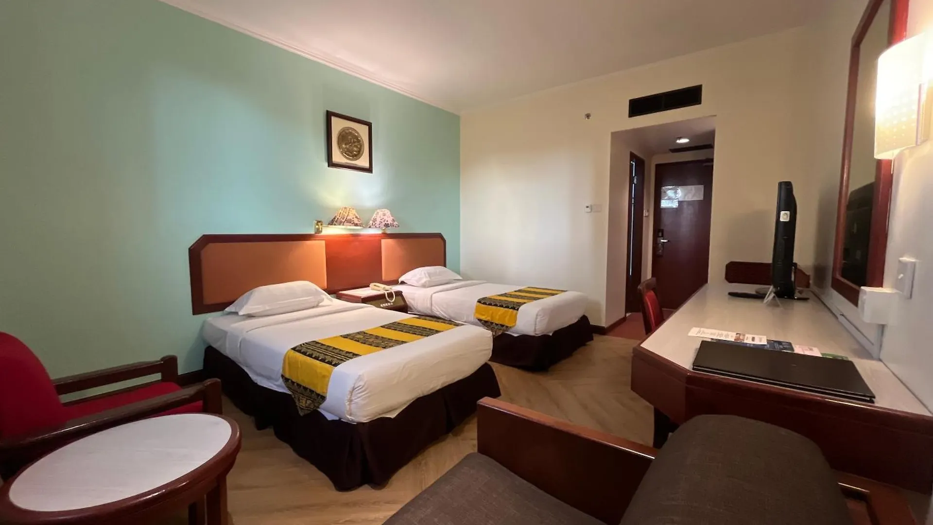 Hotel Shangri-La Kota Kinabalu