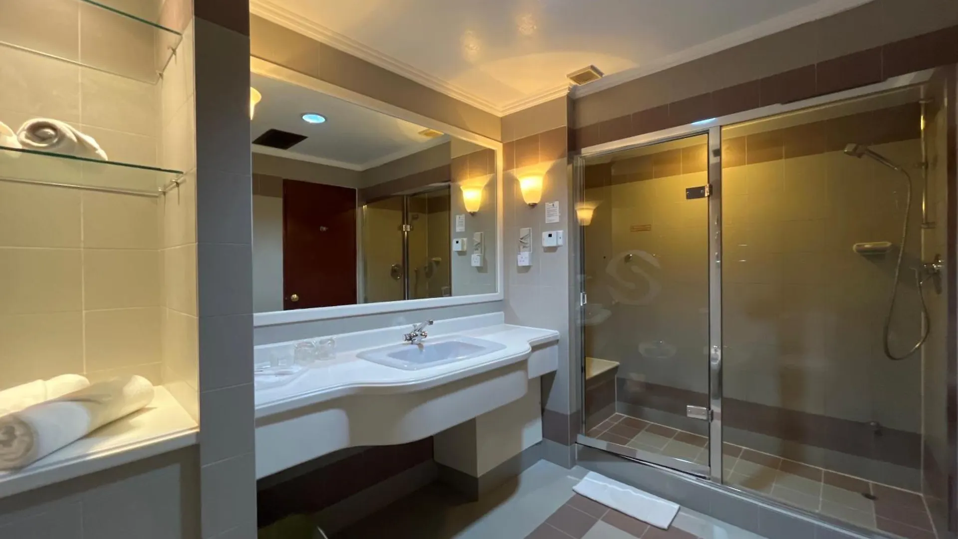 Hotel Shangri-La Kota Kinabalu
